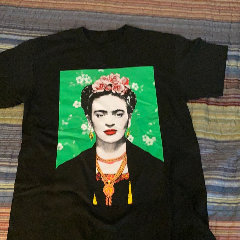 Frida kahlo shirt